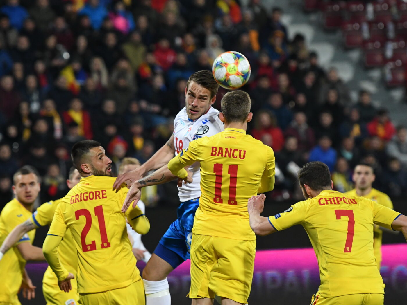 Cum a ajuns o națională pe care România o bătea cu 7-0 să fie surpriza preliminariilor CM 2026. Atacant e fiul unei legende a fotbalului