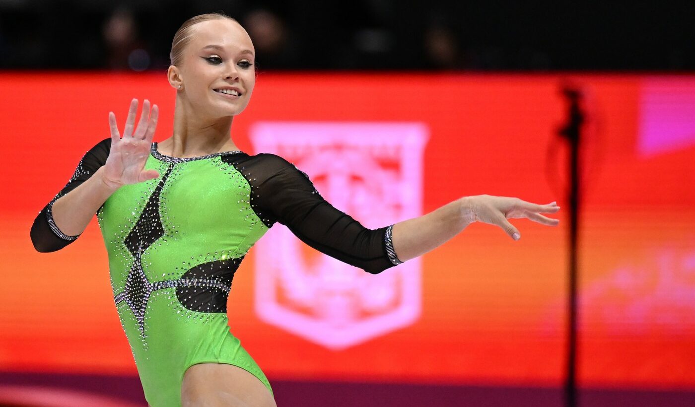 Cum a reacționat Cătălina Ponor după ce rusoaica Angelina Melnikova, care a concurat sub steag neutru, a luat aurul la individual compus la Mondialele de gimnastică de la Jakarta