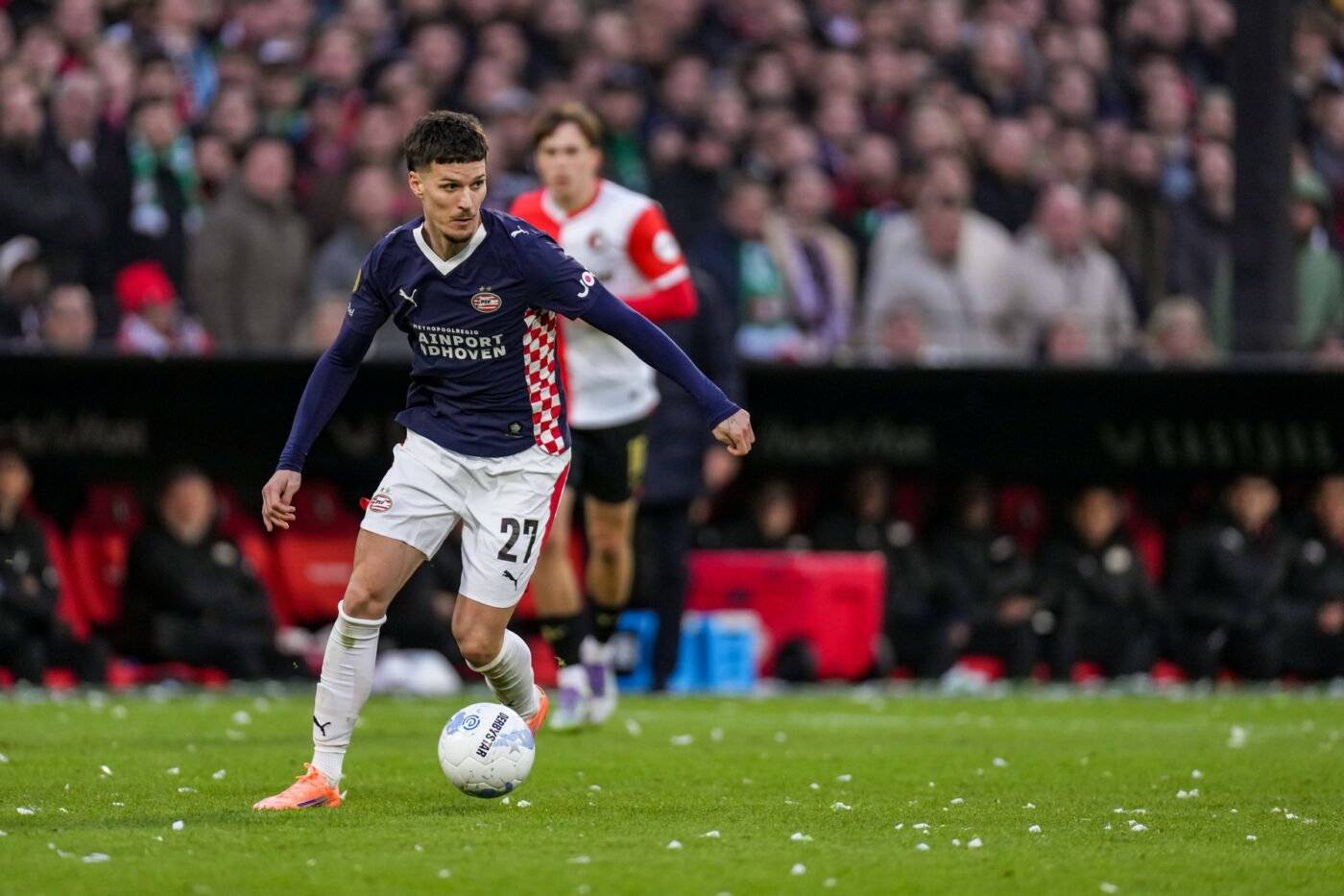 Dennis Man, invizibil la PSV. Olandezii au fost surprinși neplăcut de român!