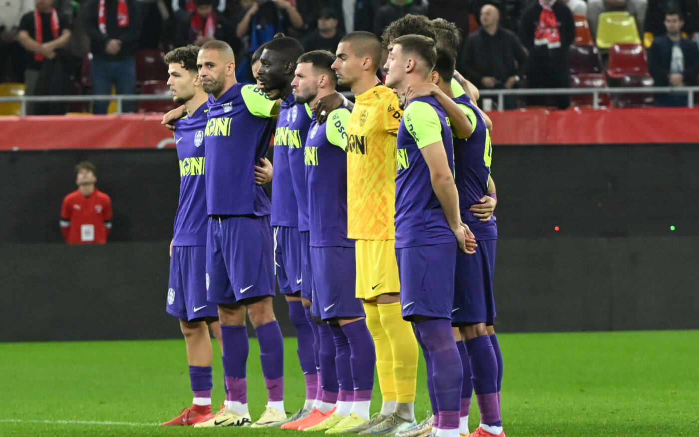 Dezastrul de la CFR Cluj după înfrângerea cu Dinamo: „Blocaj mental. Creierul dictează totul”
