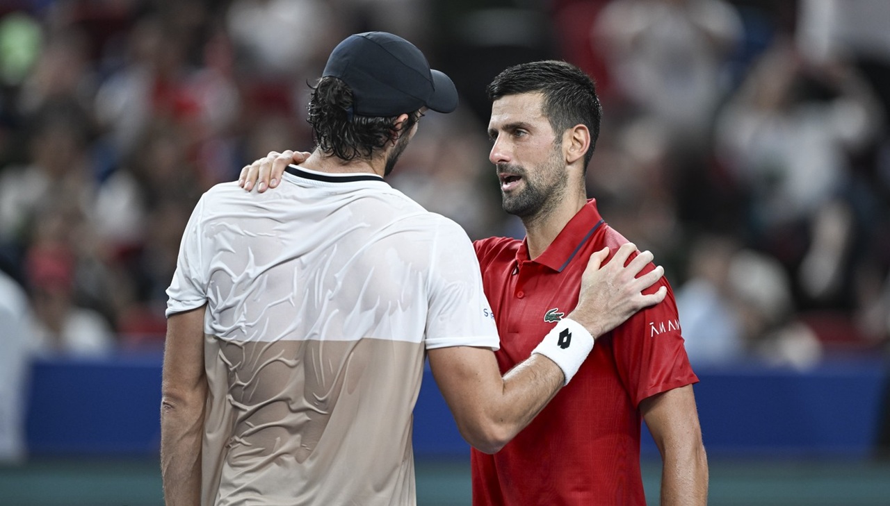 Djokovic-reactie-de-mare-campion-dupa-ce-a-fost-eliminat-in-semifinale-de-numarul-204-ATP-venit-din-calificari.jpg