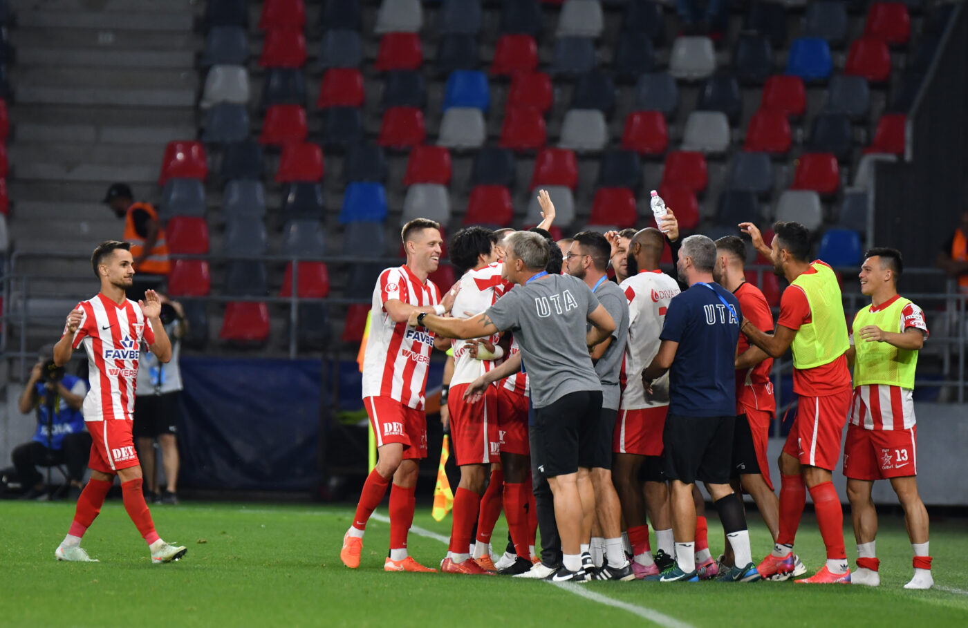 Veste bună pentru un club din în Superliga. A scăpat de interdicția la transferuri