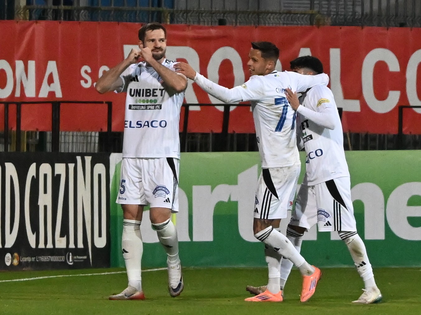 FC Botoșani – Hermannstadt 2-0, în etapa 14 din Superliga. Moldovenii se distanțează în fruntea Superligii!