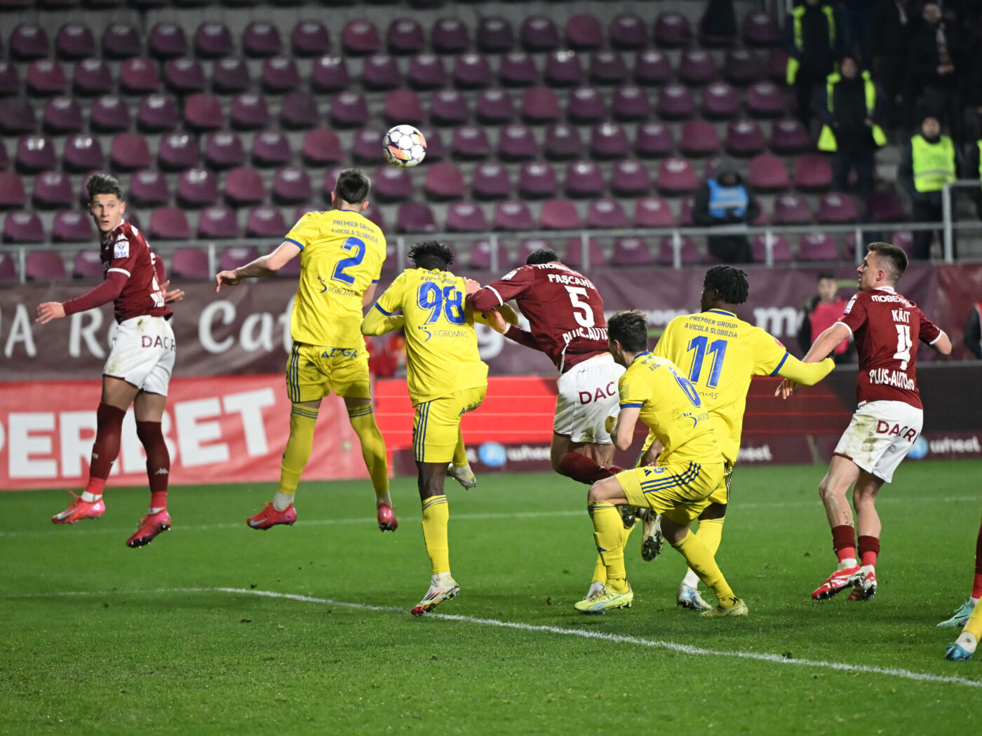 Rapid București – Unirea Slobozia 1-0, în etapa 14 din Superliga. Gol Petrila! Trupa lui Costel Gâlcă deschide scorul