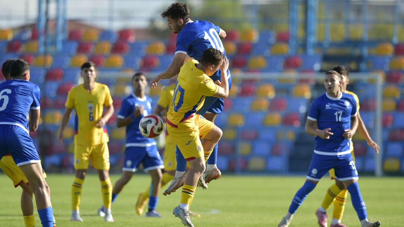 Romania-U19-victorie-in-meciul-cu-reprezentativa-din-Cipru-A-inscris-marea-speranta-a-lui-Gigi-Becali-de-la-FCSB-1400x788.jpg