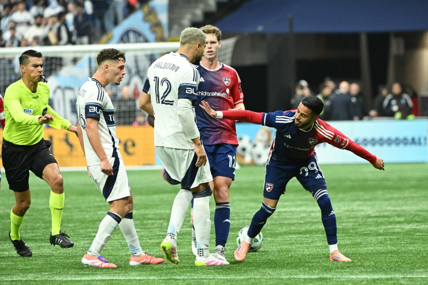 S-a ales praful de debutul în MLS al fotbalistului plecat cu surle și trâmbițe de la Gică Hagi pentru 2.800.000 de euro