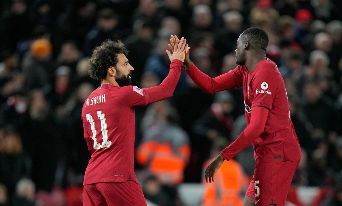 Starul lui Liverpool, care câștigă 80.000 de euro pe săptămână, recunoaște că i-a fost frică să-și cheltuiască banii! Motivul este unul neașteptat