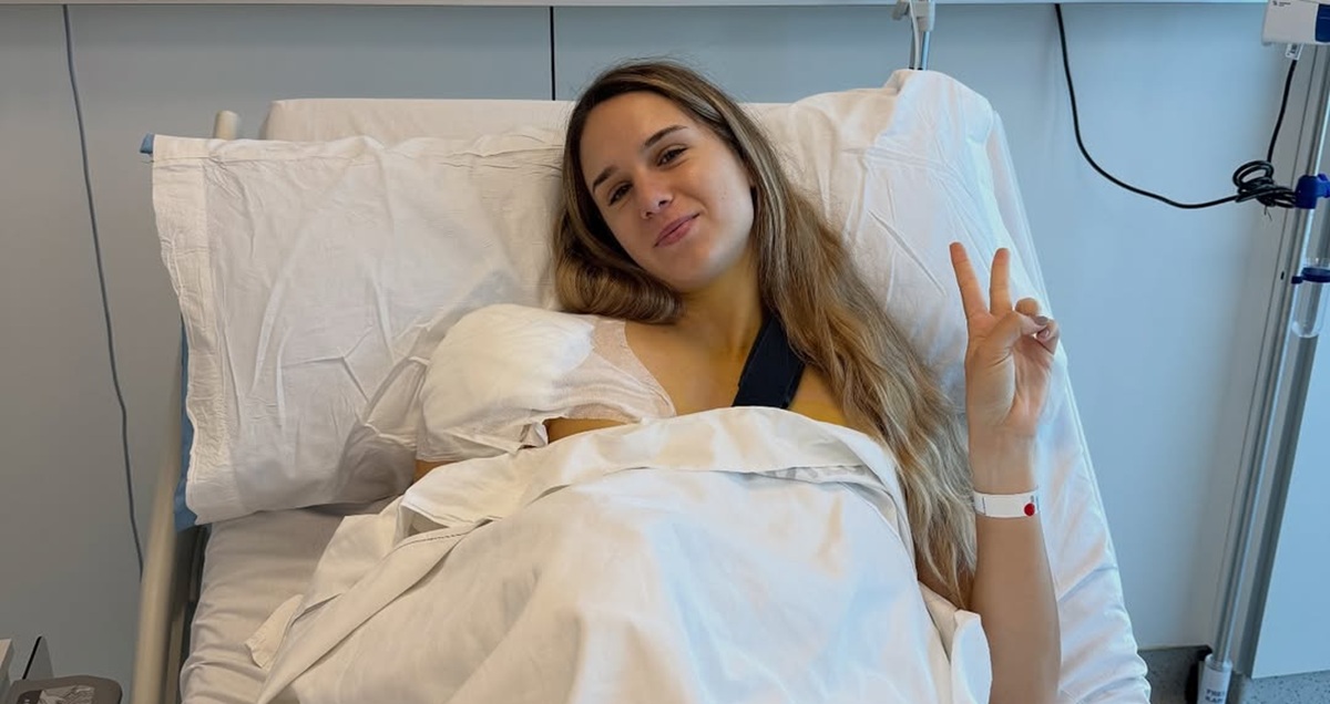 Momente grele pentru „urmașa Simonei Halep”! A transmis un mesaj de pe patul de spital, iar Sorana Cîrstea a reacționat imediat. FOTO