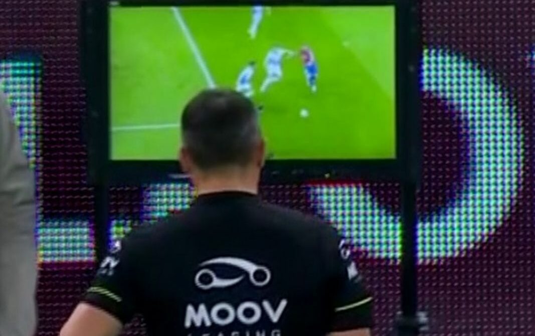 VAR l-a salvat pe Istvan Kovacs! Penalty-ul a fost întors de arbitru în FCSB – Universitatea Craiova