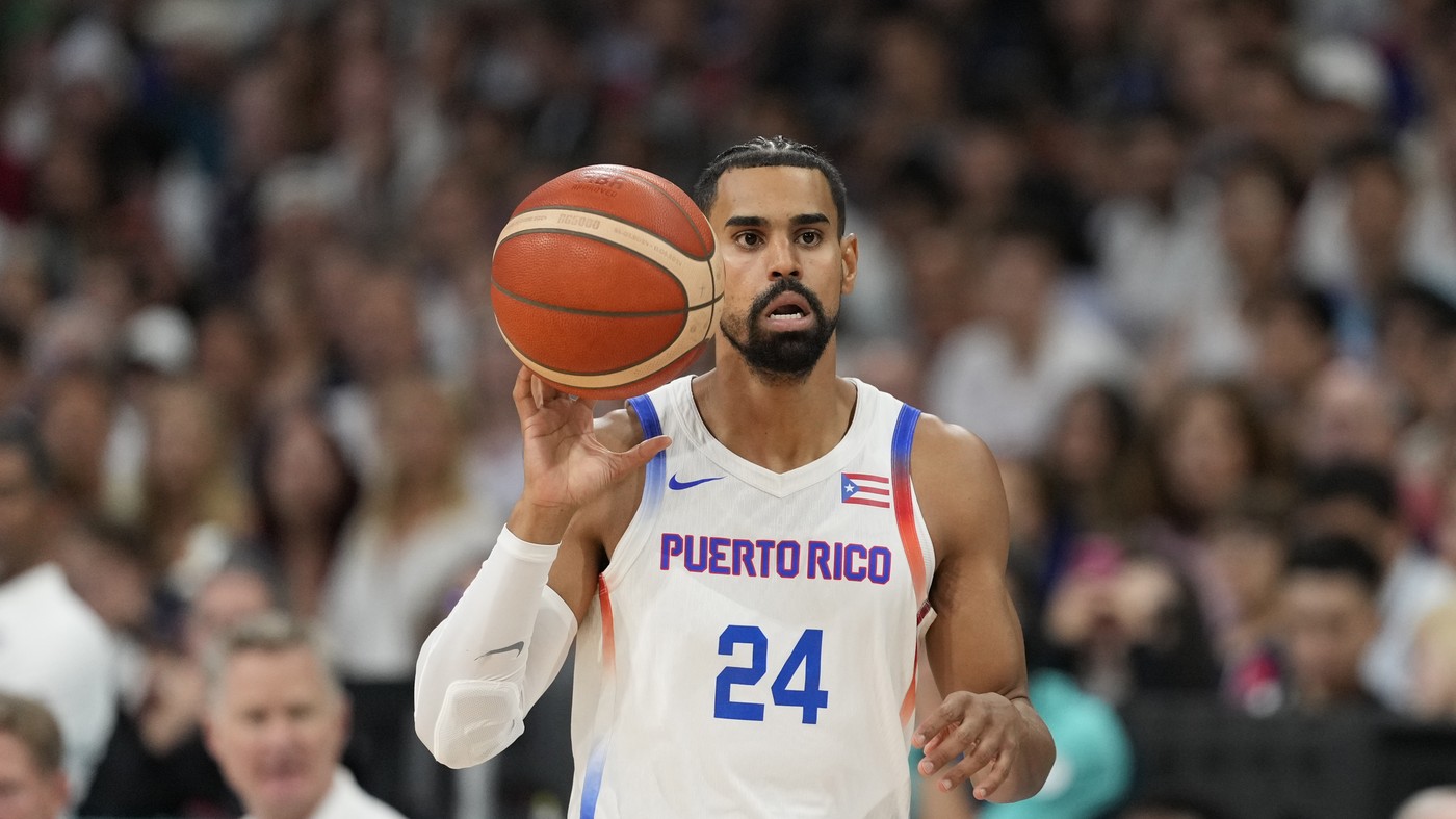 Valcea-si-a-adus-un-international-portorican.-Clavell-ar-putea-debuta-miercuri-in-meciul-cu-Sporting.jpg