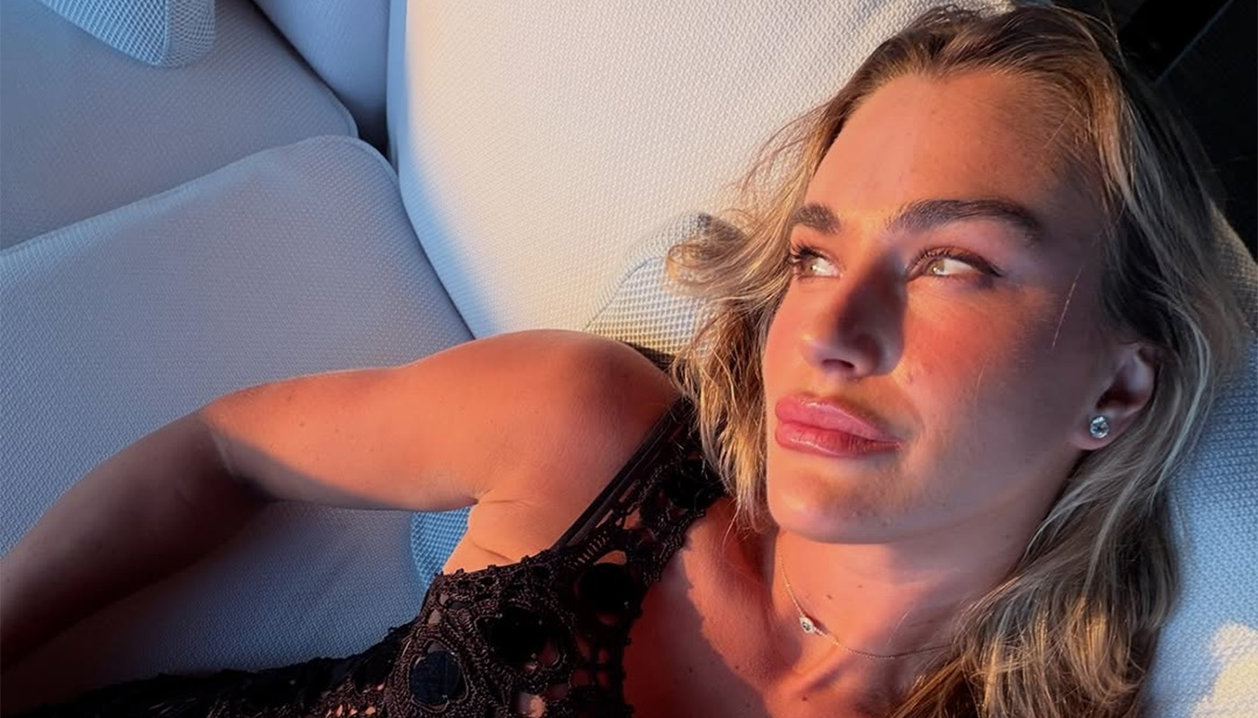 Aryna-Sabalenka-s-a-pozat-in-bikini-langa-iubitul-ei-musculos-si-a-starnit-iar-rumoare-„Sala-de-fitness-privata.jpg