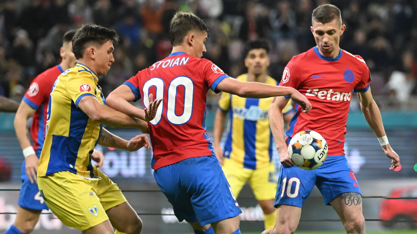 Ce torpilă! Sălceanu, gol cu un șut năprasnic: mingea deviată l-a păcălit neașteptat pe Târnovanu!