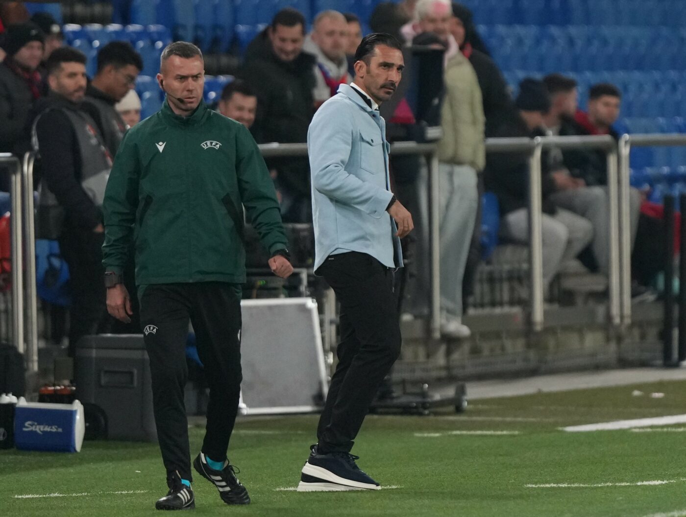 Charalambous a făcut scut în fața fotbalistului care a fost cel mai slab de la FCSB cu Basel: „Nu-l judecați!”