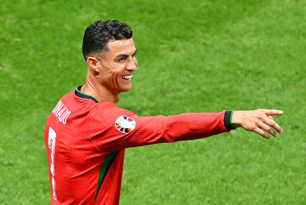 Cristiano Ronaldo, foto cu Donald Trump! Fotografia a strâns likeuri cât populația României