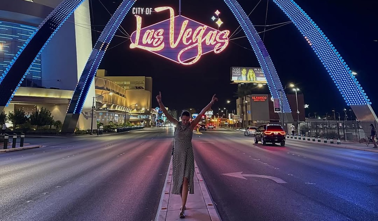 Cristina Neagu trăiește viața la maximum după ce a plecat din România în SUA. S-a dus în Las Vegas și n-a ratat nimic