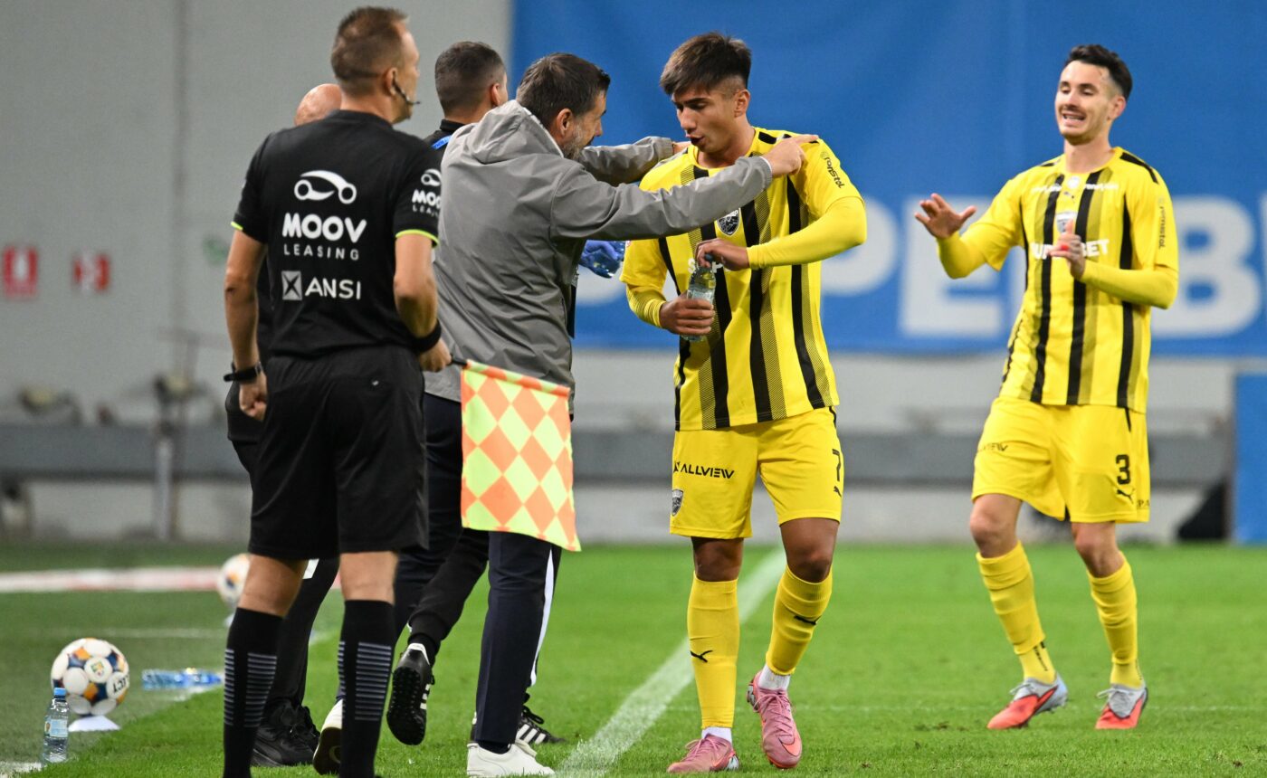 Cum a reacționat Zeljko Kopic în momentul în care a fost întrebat dacă Alex Musi a fost forțat să se antreneze la naționala U21, deși era accidentat