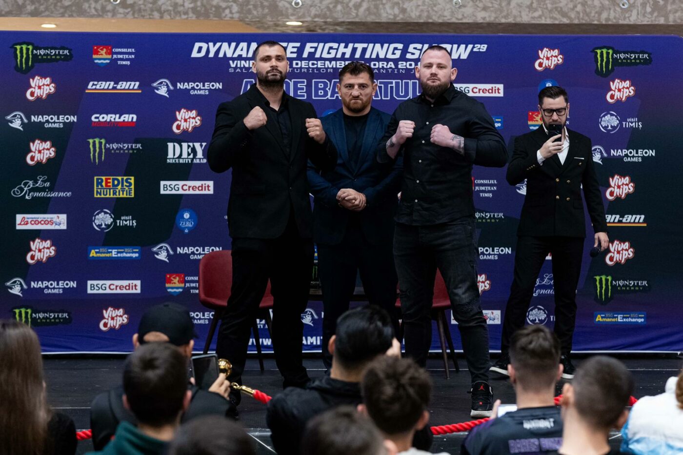 Dynamite-Fighting-Show-1-1400x933.jpeg