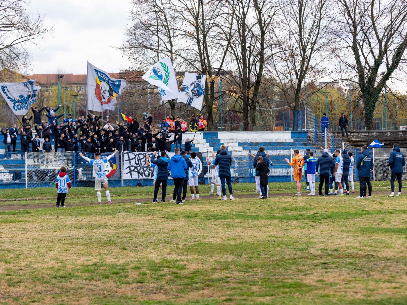 Corvinul e favorită la promovare, iar stadionul unde va juca acasă în SuperLigă e stabilit ”în proporție mare”: ”Ca și distanță e cel mai bine pentru hunedoreni”