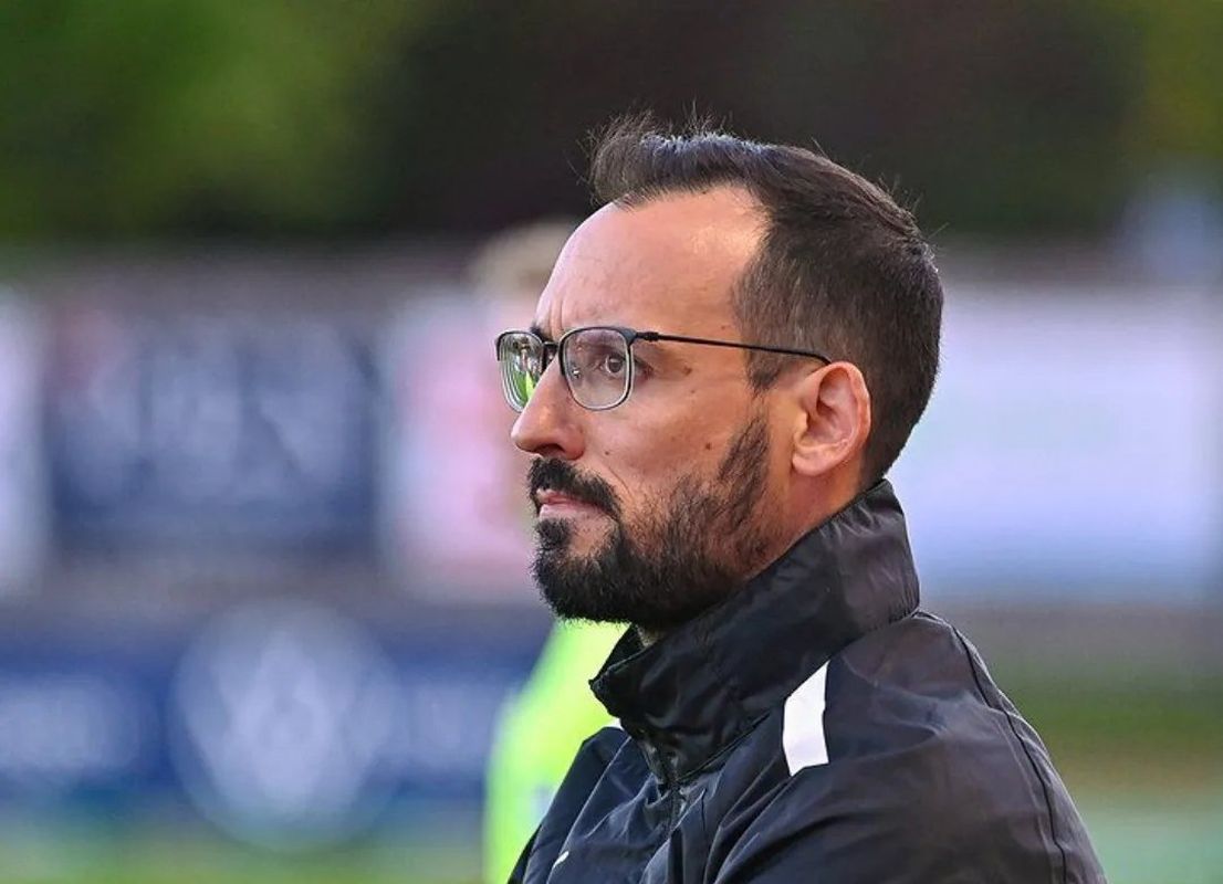 Filipe Coelho va fi ajutat şi de un alt conaţional la Universitatea Craiova. A fost „principal” în Finlanda şi comentator TV