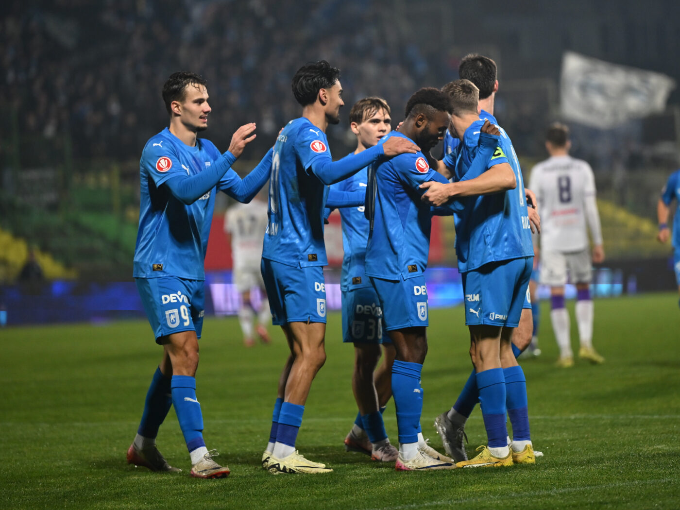 Fotbaliștii Craiovei sunt încă dezamăgiți că Mirel Rădoi și-a dat demisia: „Nu ne așteptam”
