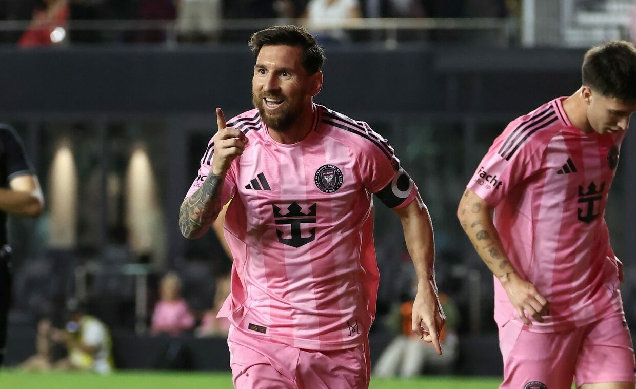 Cum i-a dat Messi peste nas lui Cristiano Ronaldo după ultimele lor meciuri! Spaniolii nu l-au iertat pe CR7