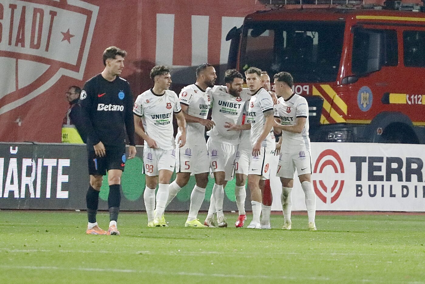 Hermannstadt – FCSB 3-3, în etapa 16 din Superliga. Politic evită o nouă înfrângere rușinoasă a campioanei