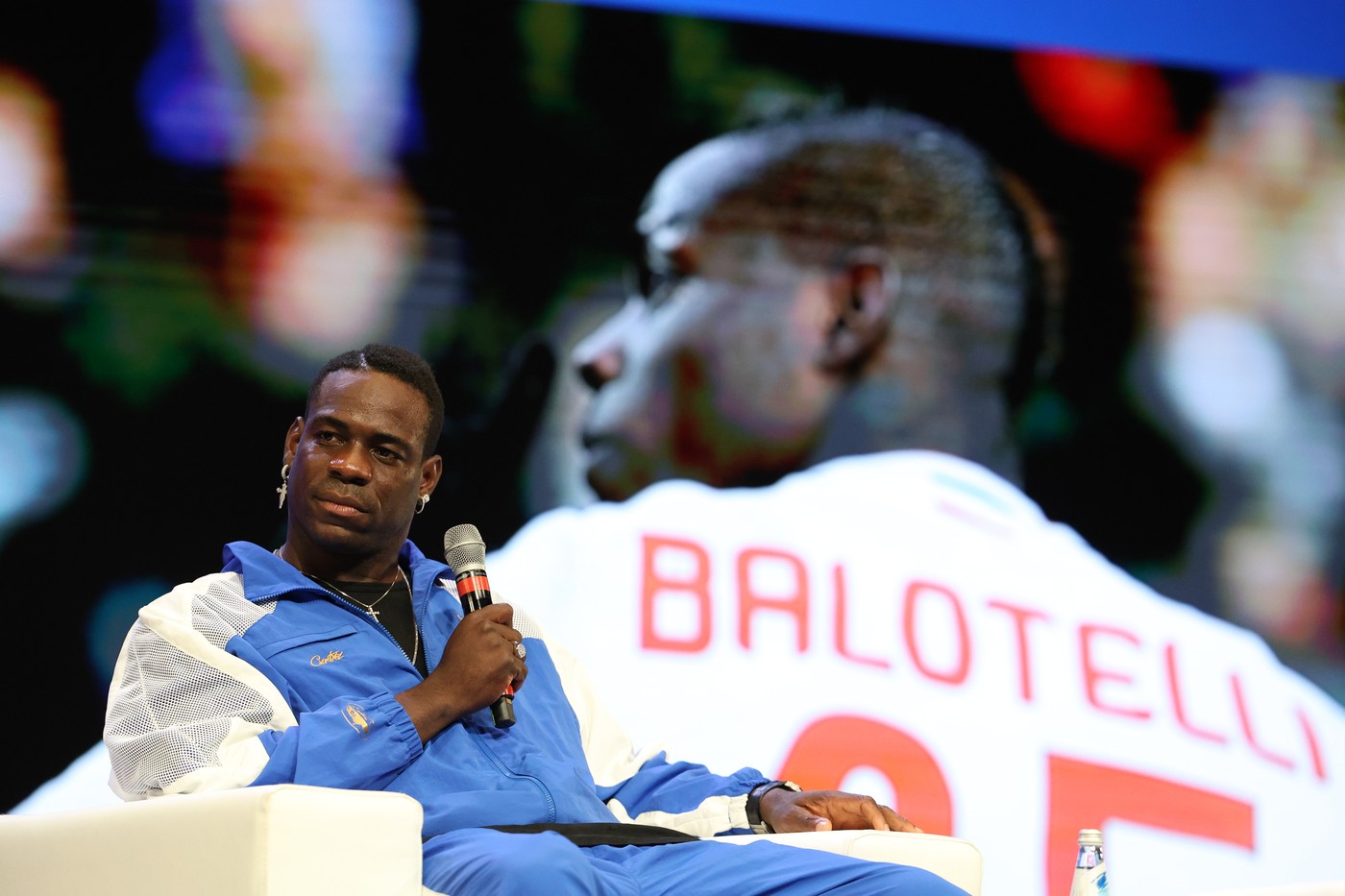 Mario Balotelli, reacție dură după ce Dan Șucu a schimbat antrenorul la Genoa