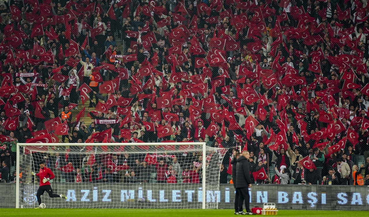 Neobisnuit-La-ce-ora-se-joaca-Turcia-–-Romania-anuntul-a-venit-de-la-UEFA.jpg