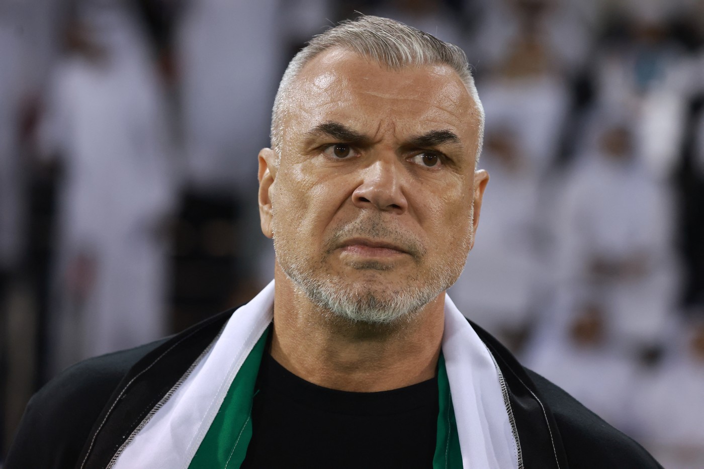 Olăroiu a pierdut 5.000.000 de euro, dar a câștigat aprecierea arabilor cu putere: „E absolvit de vină!”