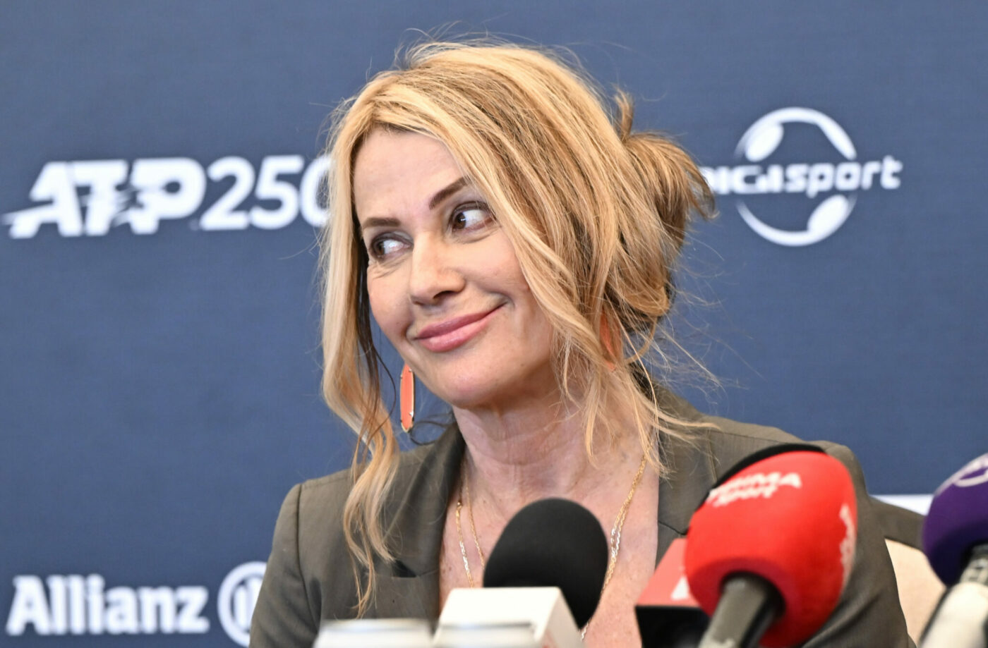 Primele imagini cu apartamentul de milioane de dolari pe care Nadia Comăneci îl are la Los Angeles. Cum arată casa legendarei gimnaste