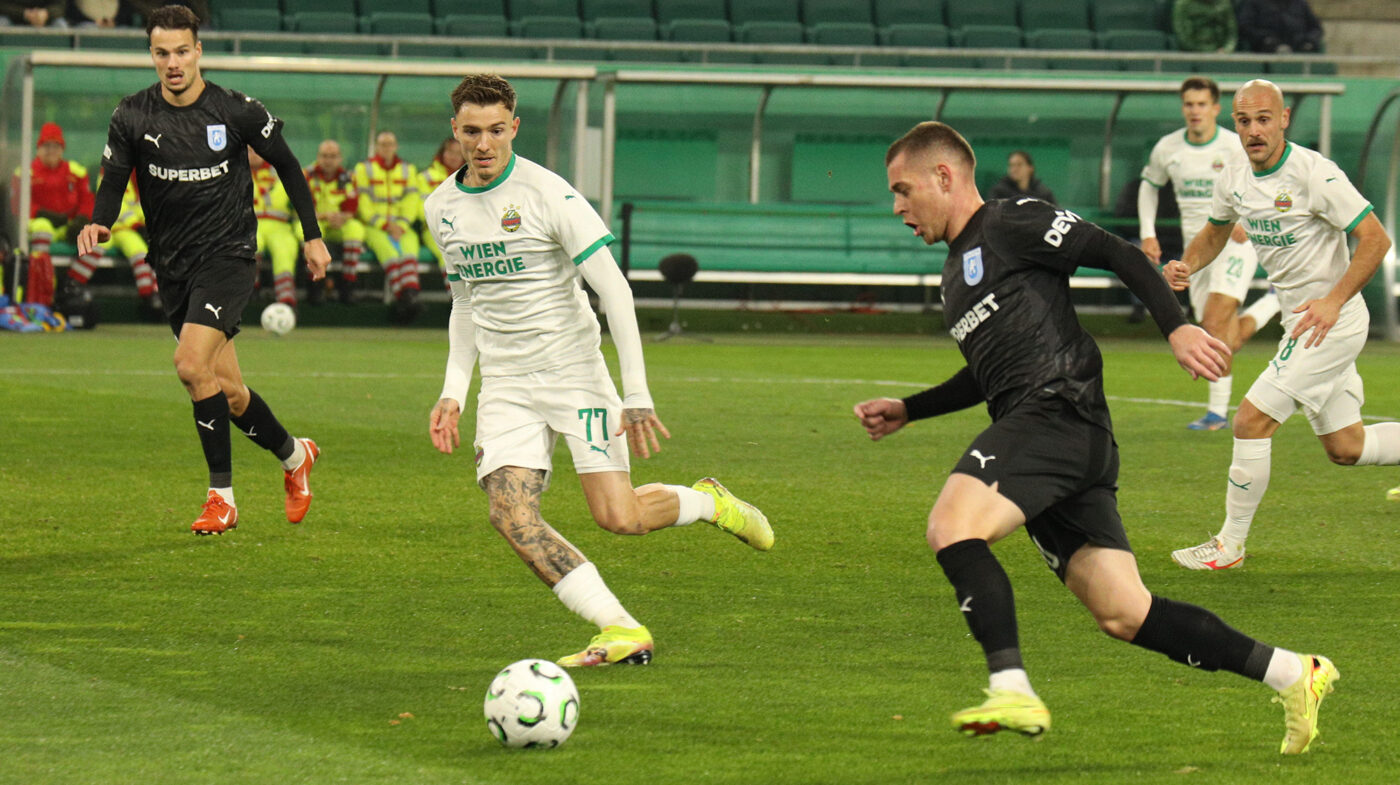 Rapid Viena – Universitatea Craiova 0-1, în etapa 3 din grupa principală de Conference League. Prima victorie pentru echipa lui Rădoi