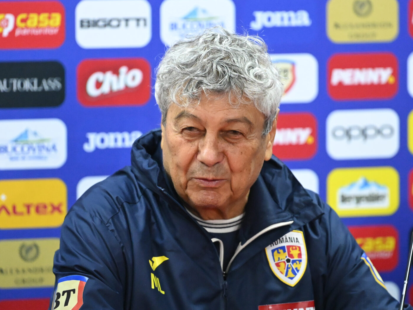 Selecționerul Mircea Lucescu, anunțat la meciul lui Ronaldinho. Lista stranierilor prezenți în Copou și cine va juca în naționala României