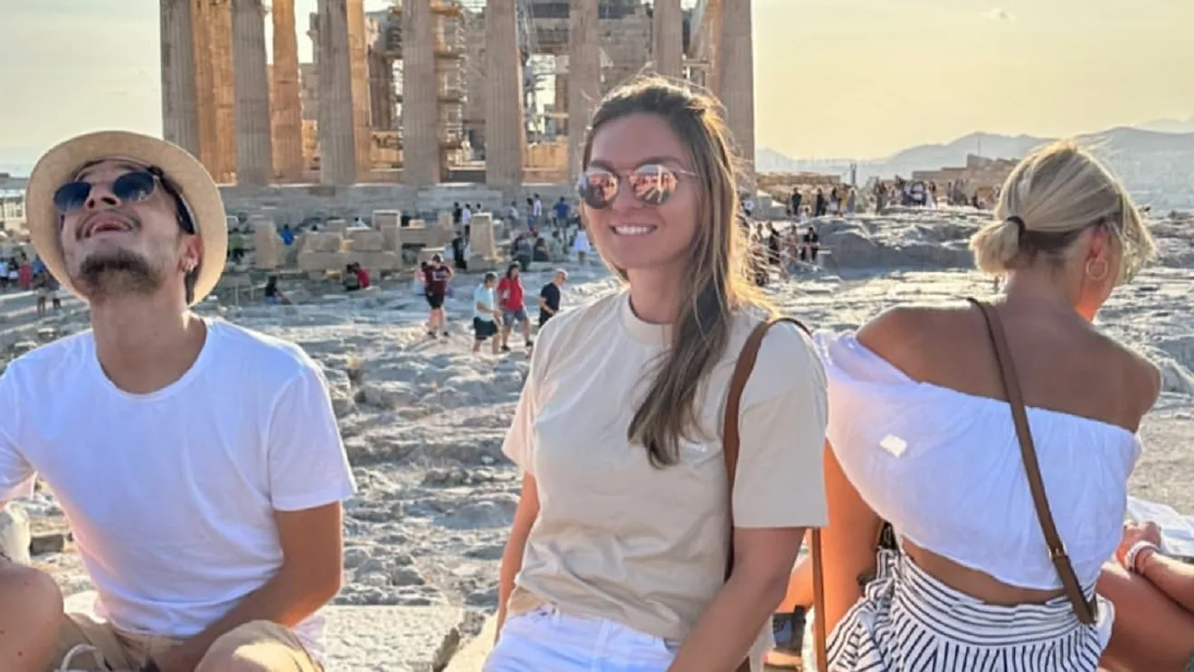 Simona-Halep-dulcegarii-cu-barbatul-care-o-insoteste-la-Turneul-Campioanelor.webp