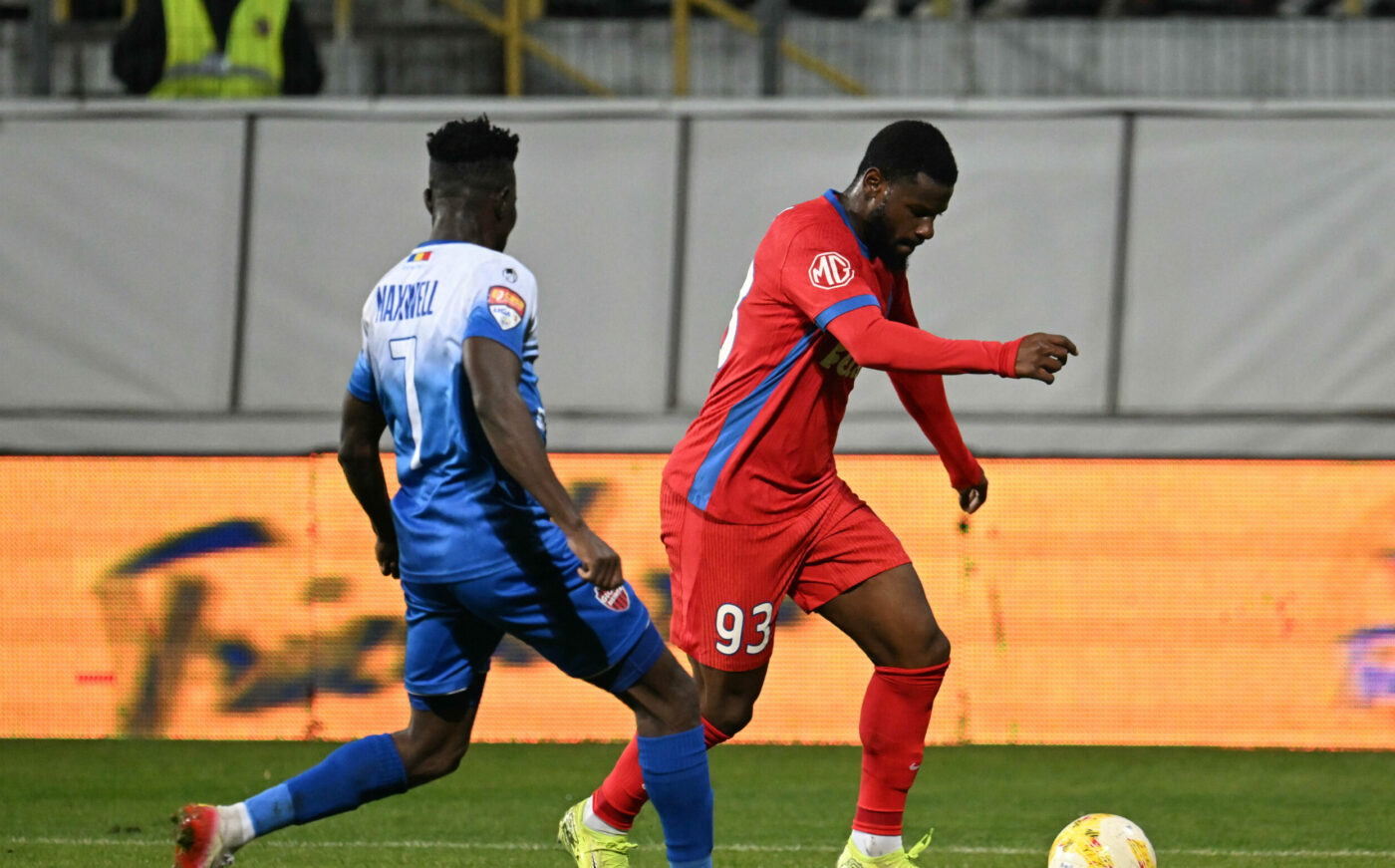 Thiam, sub lupa lui Sabău. Dezvăluiri despre atacantul FCSB