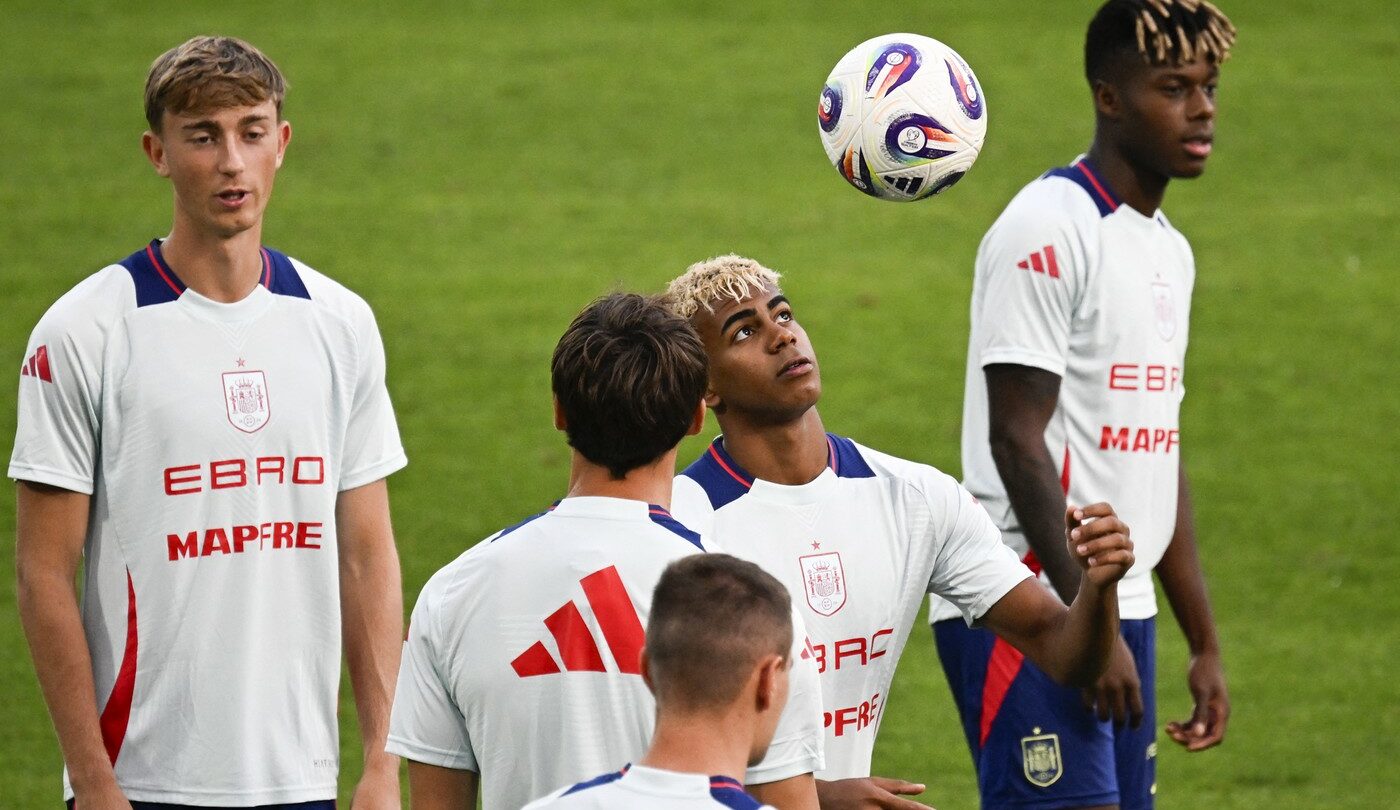 Un jucător de la Real Madrid sare în apărarea lui Lamine Yamal: „E un copil normal!”