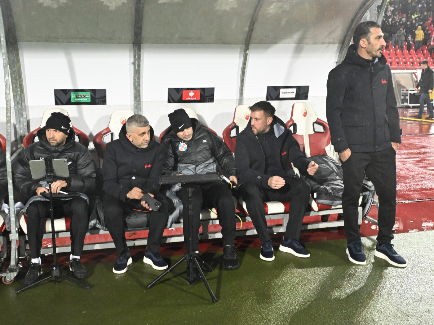 Unde își găsește refugiul omul de încredere al lui Gigi Becali de la FCSB după meciurile de coșmar: „A fost cu întreaga familie!”. EXCLUSIV