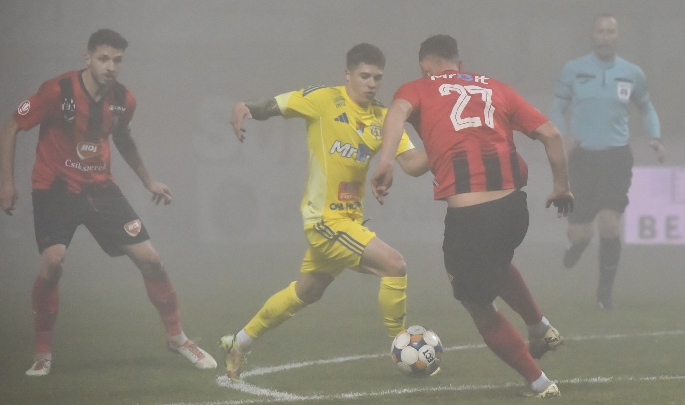 Ungurii au râs de meciul din Superliga când au văzut în ce condiții s-a jucat. Cum au numit partida Csikszereda – Slobozia