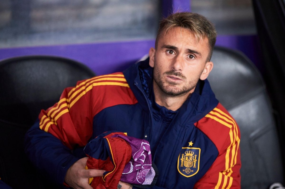 „Am decis să rămân, deși nu puteau să mă plătească”. Aleix Garcia, dezvăluiri despre perioada petrecută la Dinamo, înaintea meciului cu Manchester City