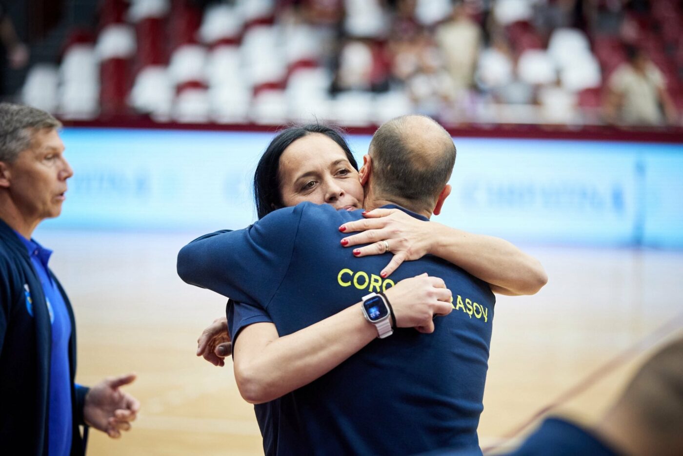 bradeanu-2-1400x934.jpeg