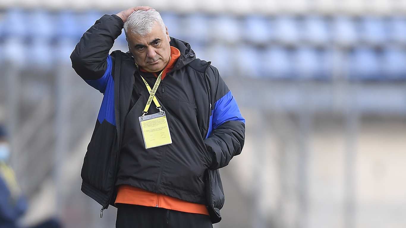 Leo Strizu, din nou în afaceri! Fostul antrenor de la FCSB a preluat una dintre cele mai slabe echipe din acest sezon de Liga 3