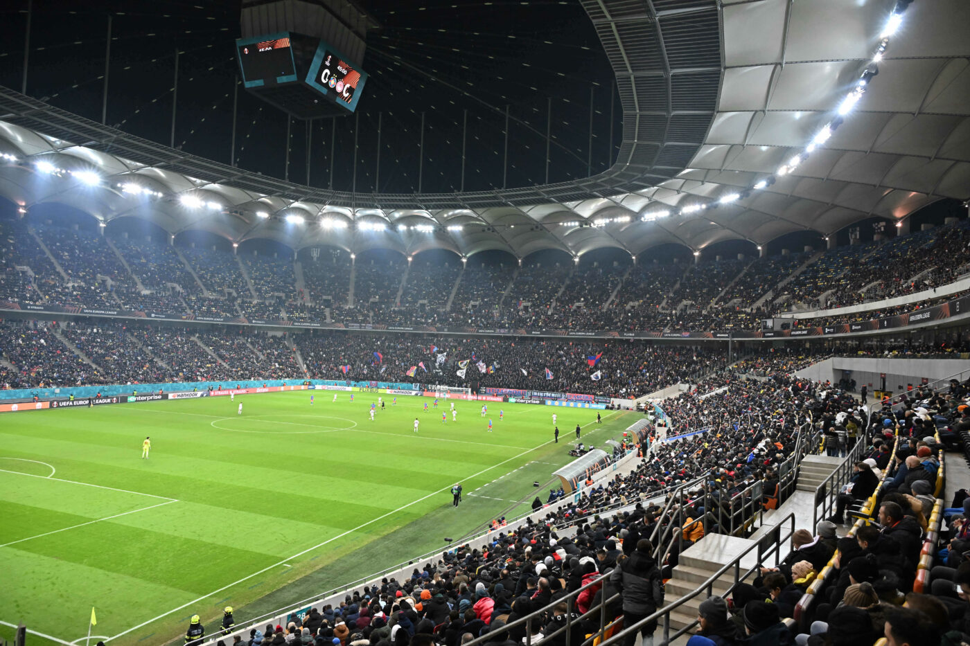 A venit decizia judecătorilor chiar înainte de FCSB – Rapid: ultrasul roș-albaștrilor, condamnat la închisoare pentru un banner împotriva rivalilor din Giulești!