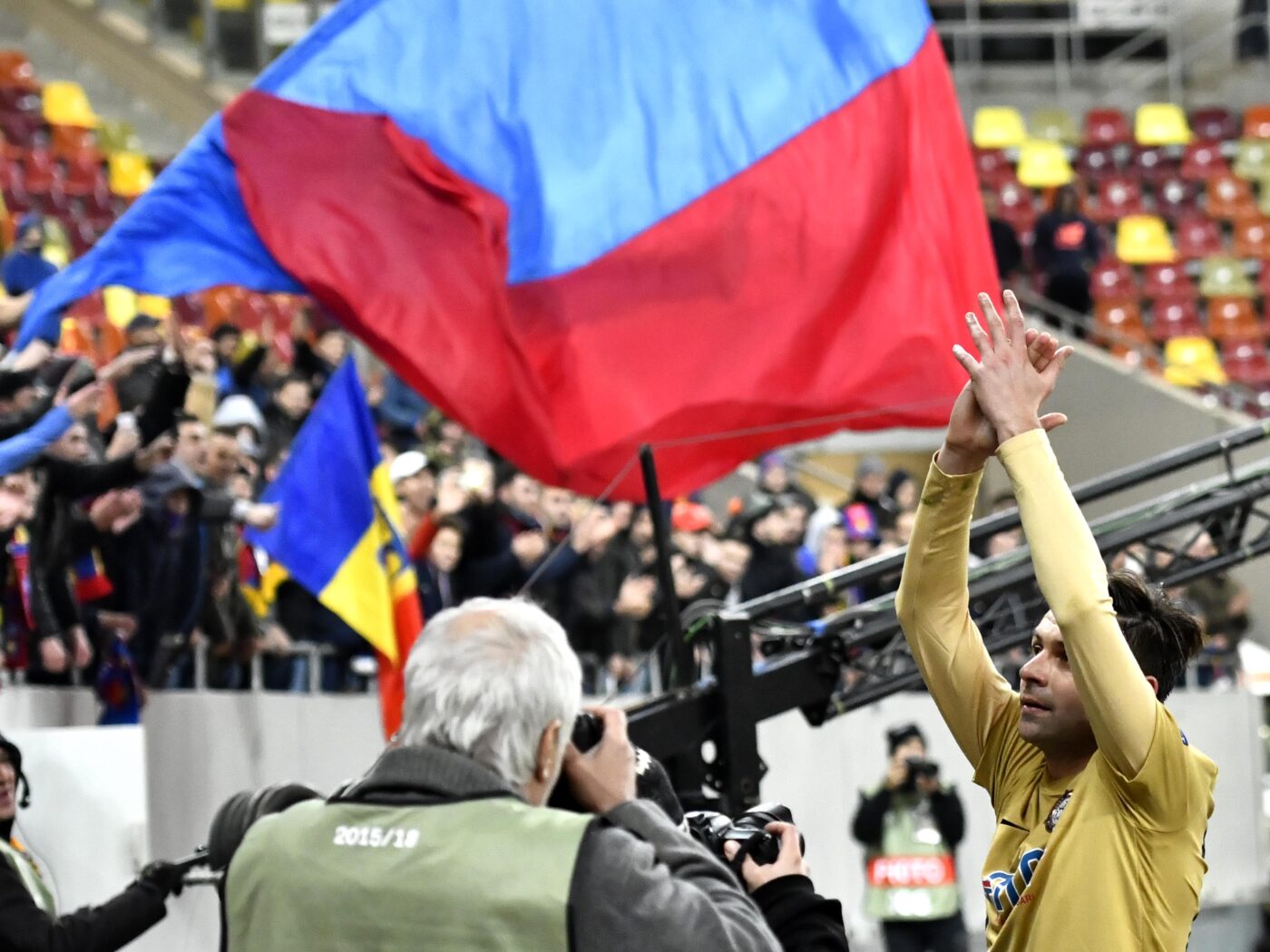 A venit în România să cumpere fier de la niște arabi și l-a transferat pe golgheterul FCSB cu 2.500.000 de euro: „Salariu de 500.000 de euro pe 5 ani”