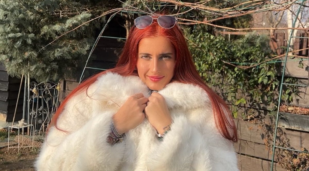 Rebela tenisului românesc și-a surprins fanii după ce a petrecut Crăciunul cu fotbalistul Stelei! Transformare radicală de look. FOTO