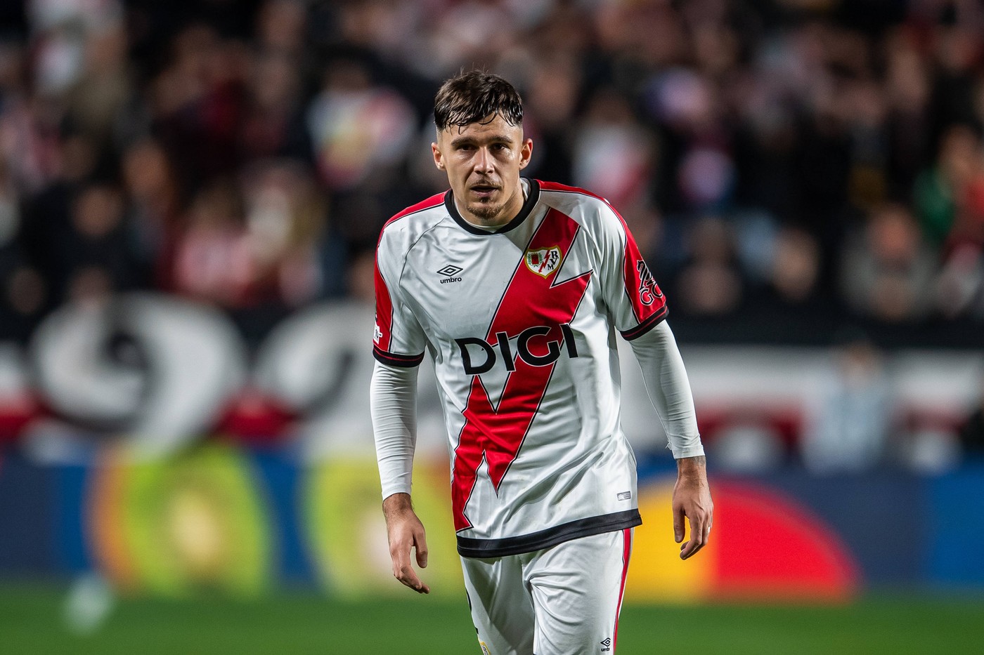 Andrei Rațiu, propus pentru un transfer de senzație în Premier League unui colos, care trece printr-o perioadă complicată