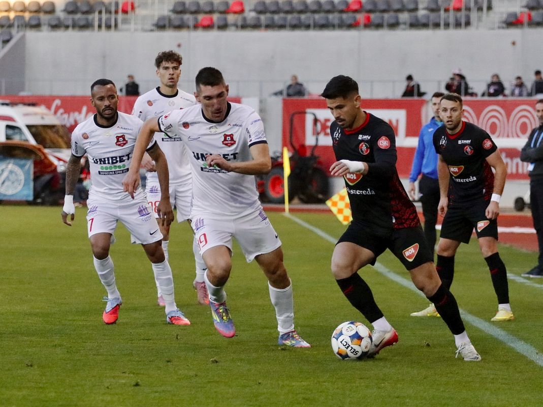 Câți bani trebuie să plătească Nelu Varga pentru ca „feblețea” lui Daniel Pancu să semneze cu CFR Cluj. EXCLUSIV 