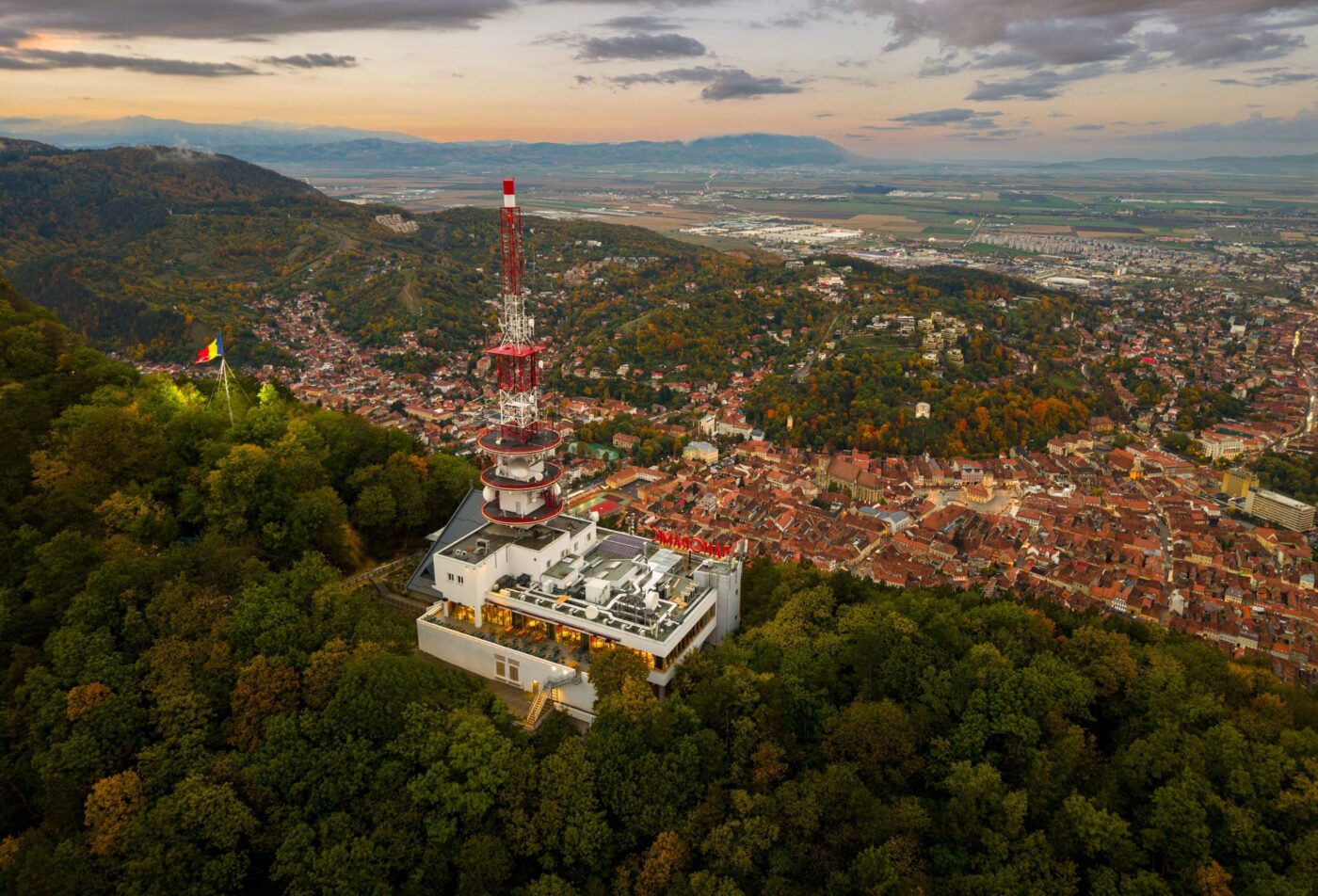 Ce le-a pregătit George Copos invitaților săi de Crăciun în restaurantul Panoramic, în care a băgat 12.000.000 de euro pentru renovare