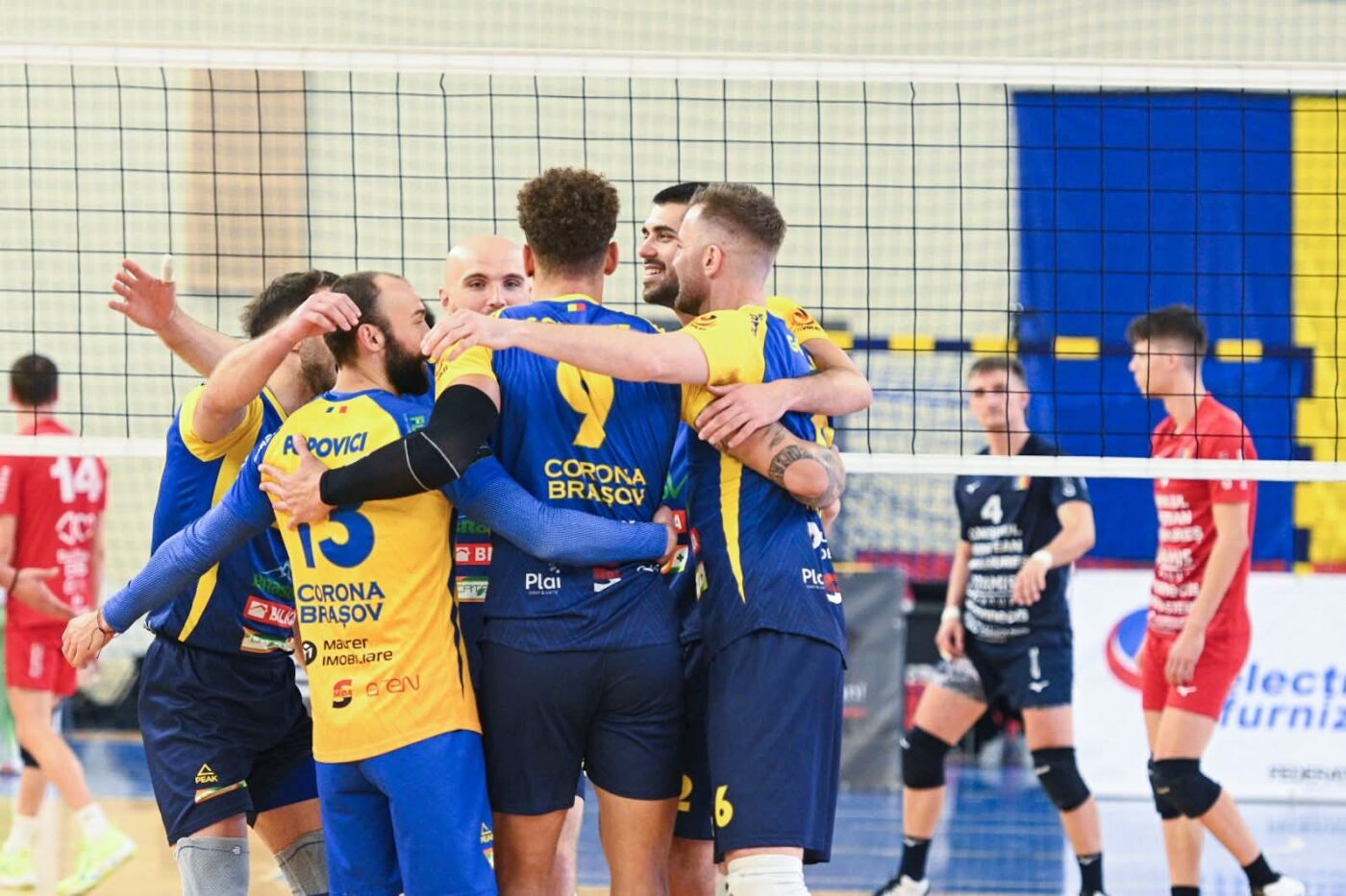 Corona Brașov e Supercampioana României la volei. Brașovenii au demolat Dinamo la Polivalenta din București