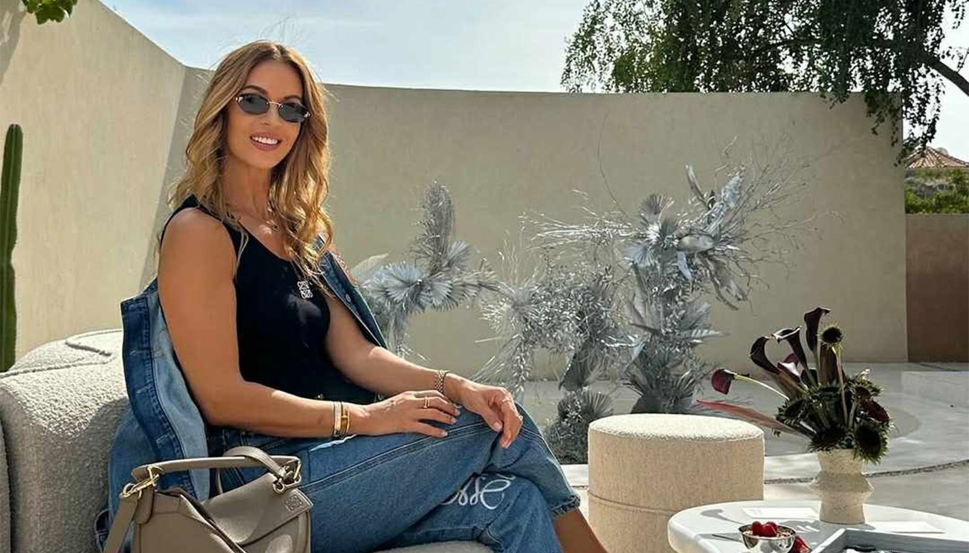 Cum şi-a sărbătorit Adriana Petrescu, soția lui Dan Petrescu, ziua de naştere la Dubai, fără antrenorul care e grav bolnav în România