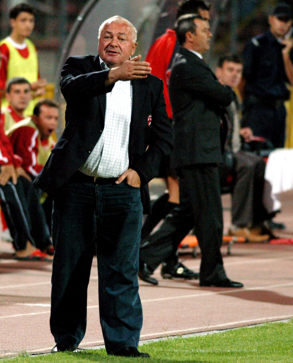 DINAMO-BUCURESTI-UTA-2-0LIGA-110.09.2006