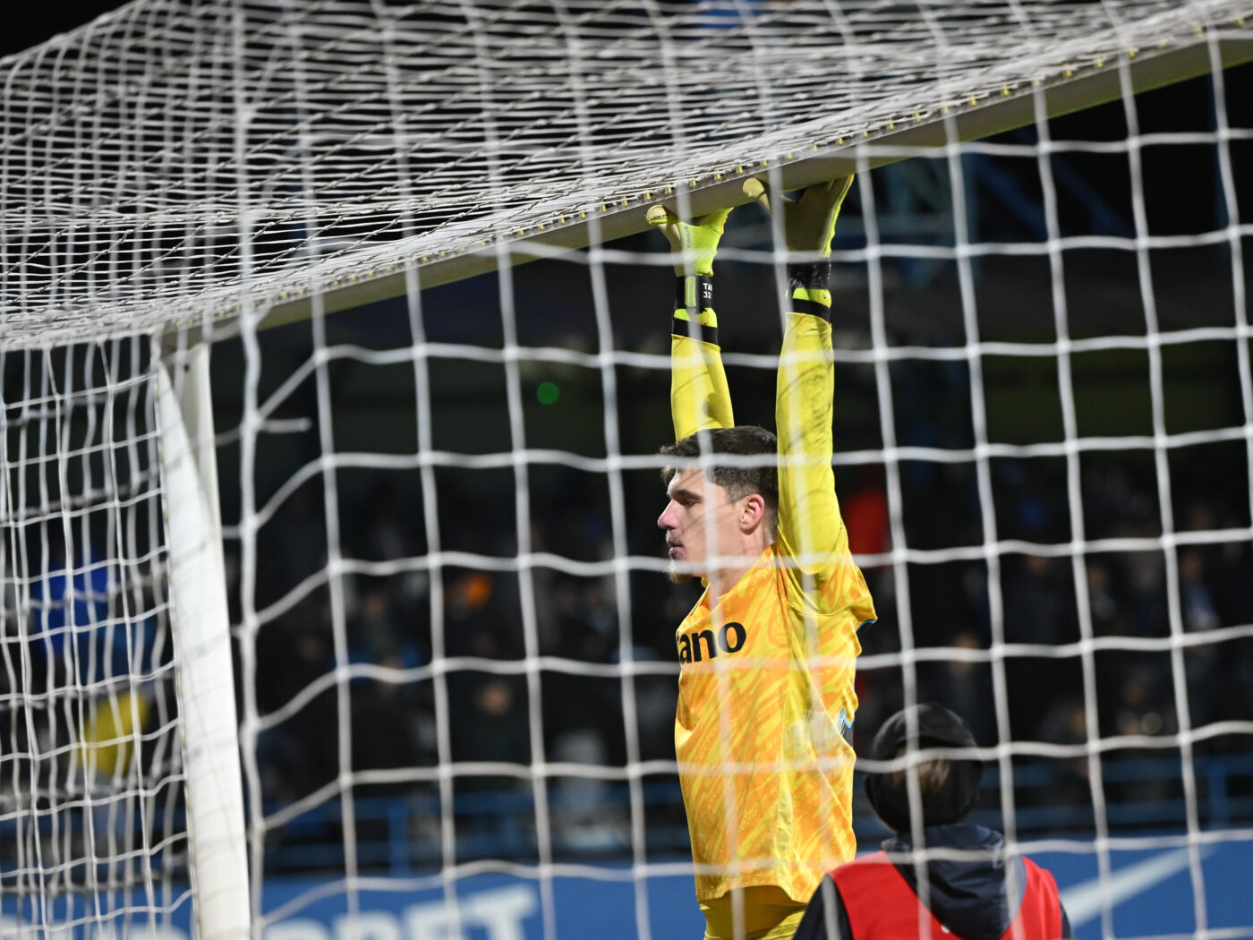 Dinamovistul cu nume de legendă l-a analizat pe Ștefan Târnovanu de la FCSB: „E bun, dar se precipită. E prea agitat”. EXCLUSIV